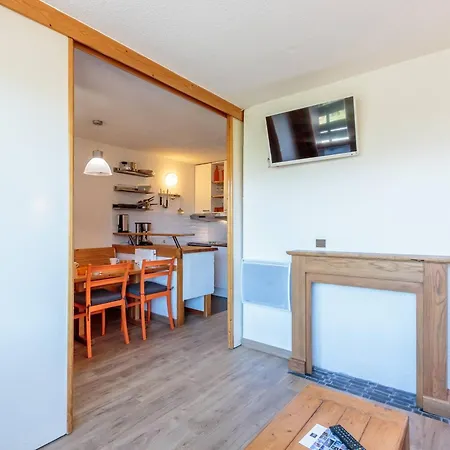 Apartment T2 Aux Coches - 4 Pers, Pres Des Pistes - Fr-1-353-20